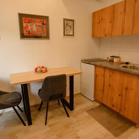 Sen's Apartman
