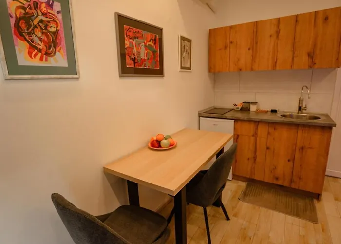 Sen's * ليسكوفاك